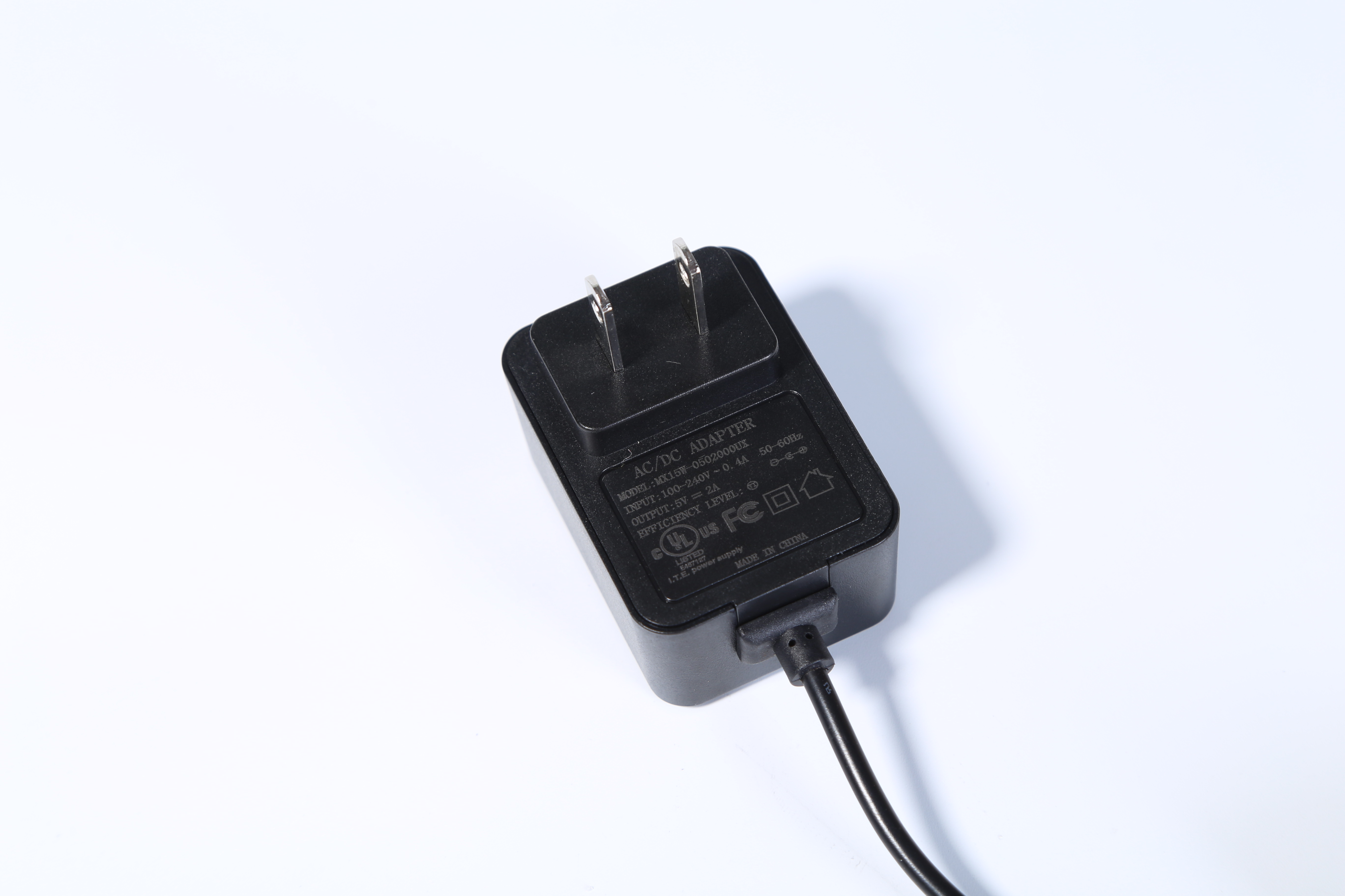 MX15w-0502500型號5v2.5a美規(guī)電源適配器 ul fcc認證