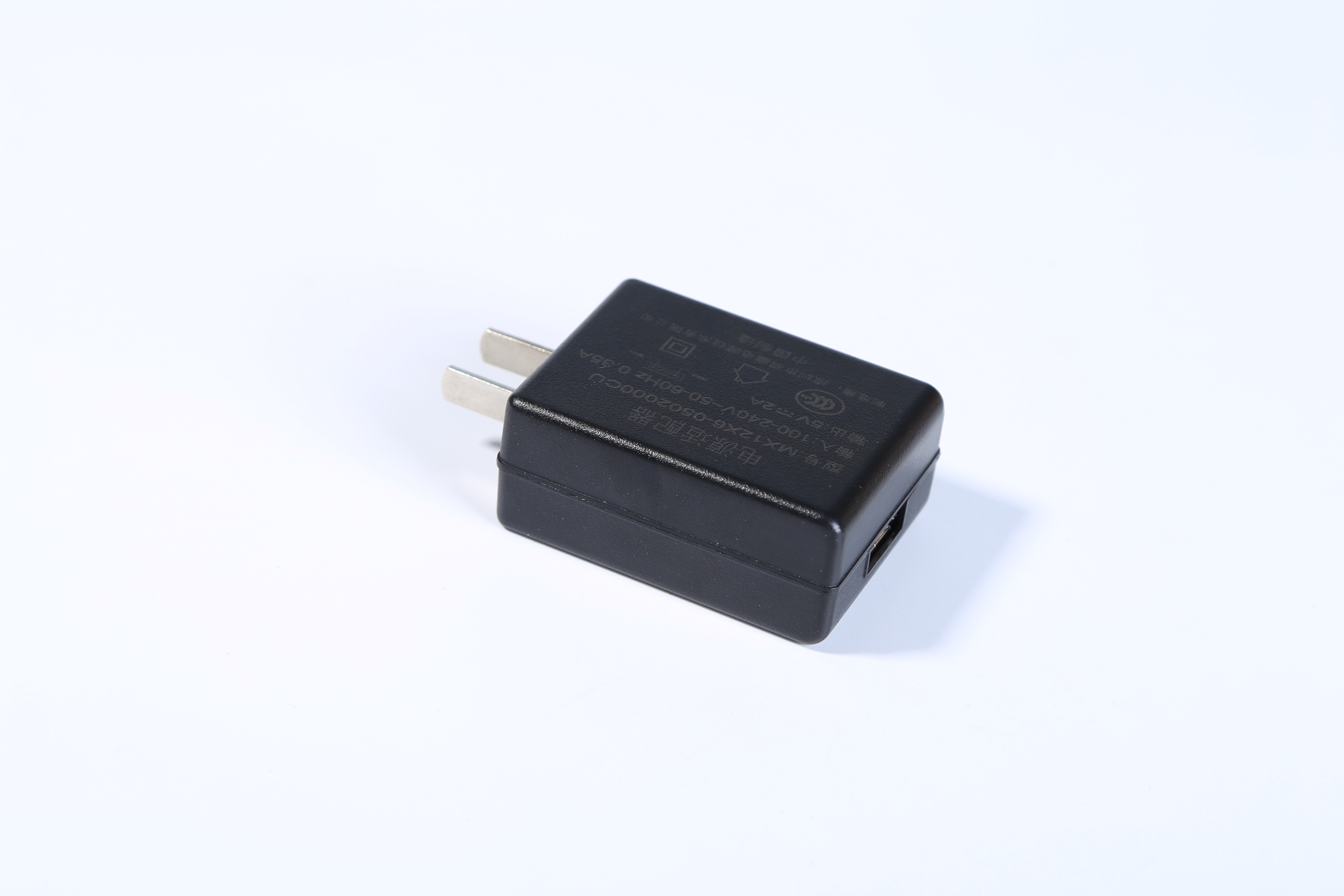 MX15U-0503000型號5v3a國標(biāo)電源適配器 3c認(rèn)證