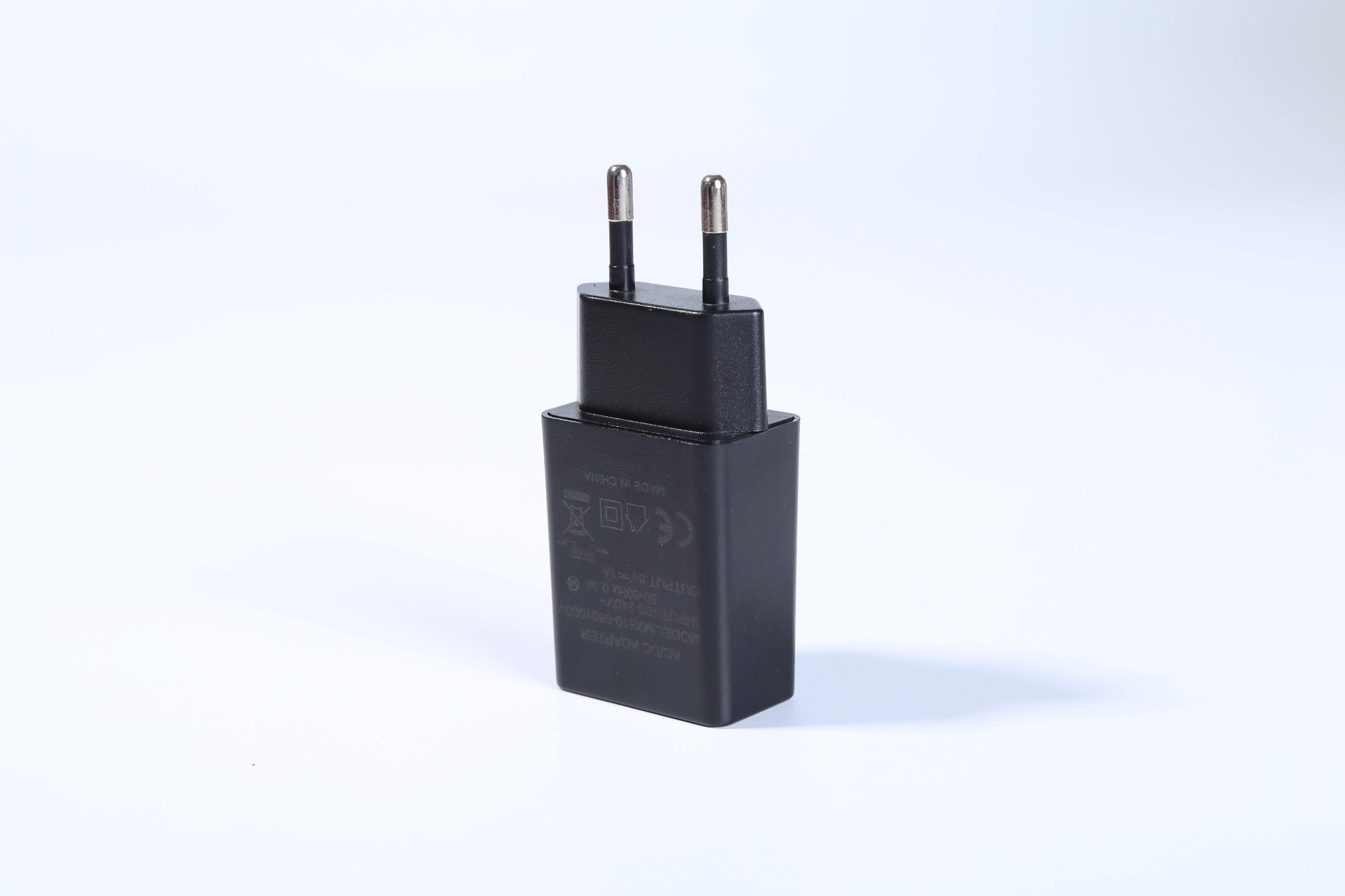 MX510-0501000型號(hào)5v1a歐規(guī)電源適配器 ce認(rèn)證