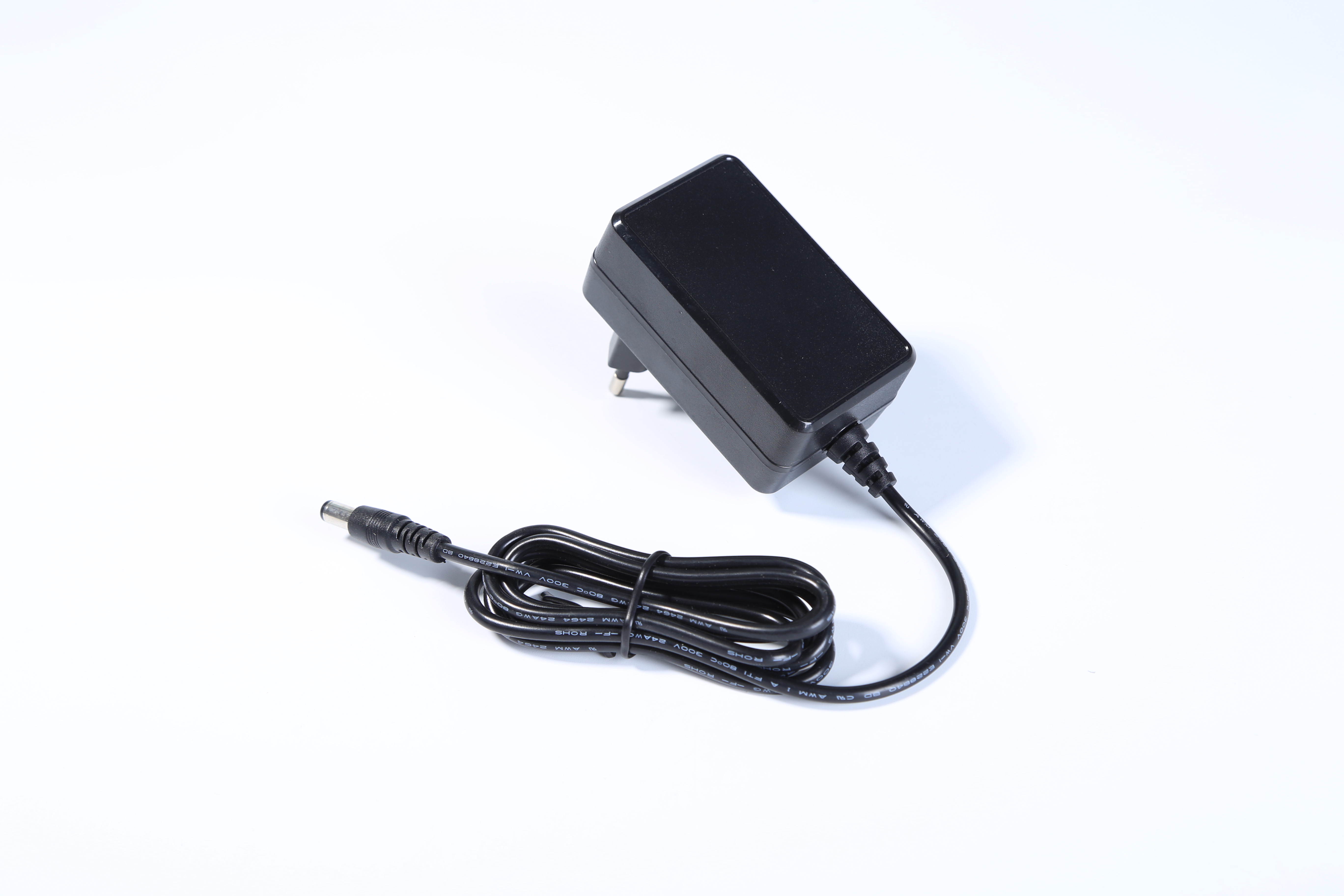 MX36w系列24v1.5a歐規(guī)電源適配器 ce認證