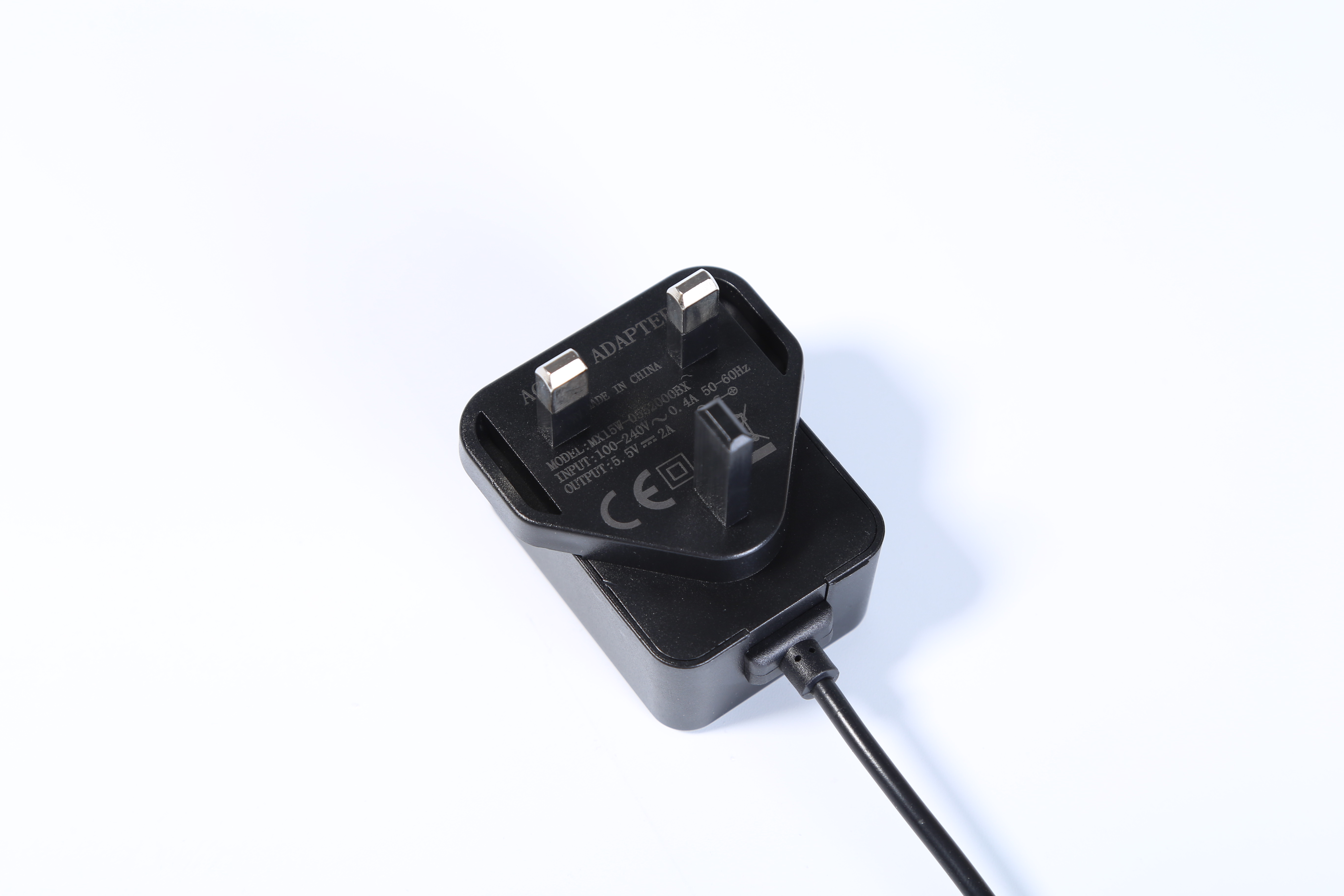 mx15w系列5v2a新加坡電源適配器 Safety認證