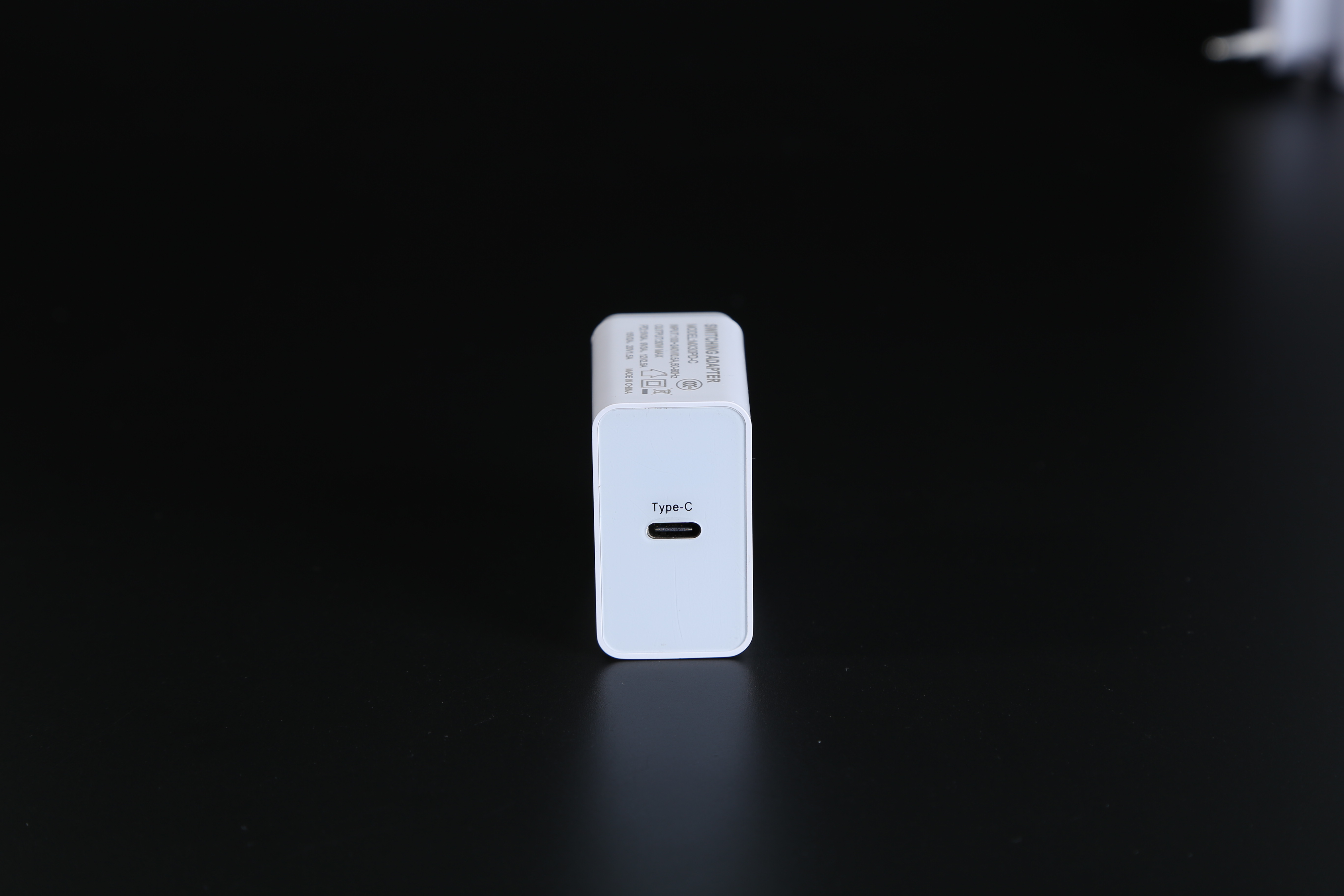 MX30PD系列12v2.5A歐規(guī)充電器 ce認證