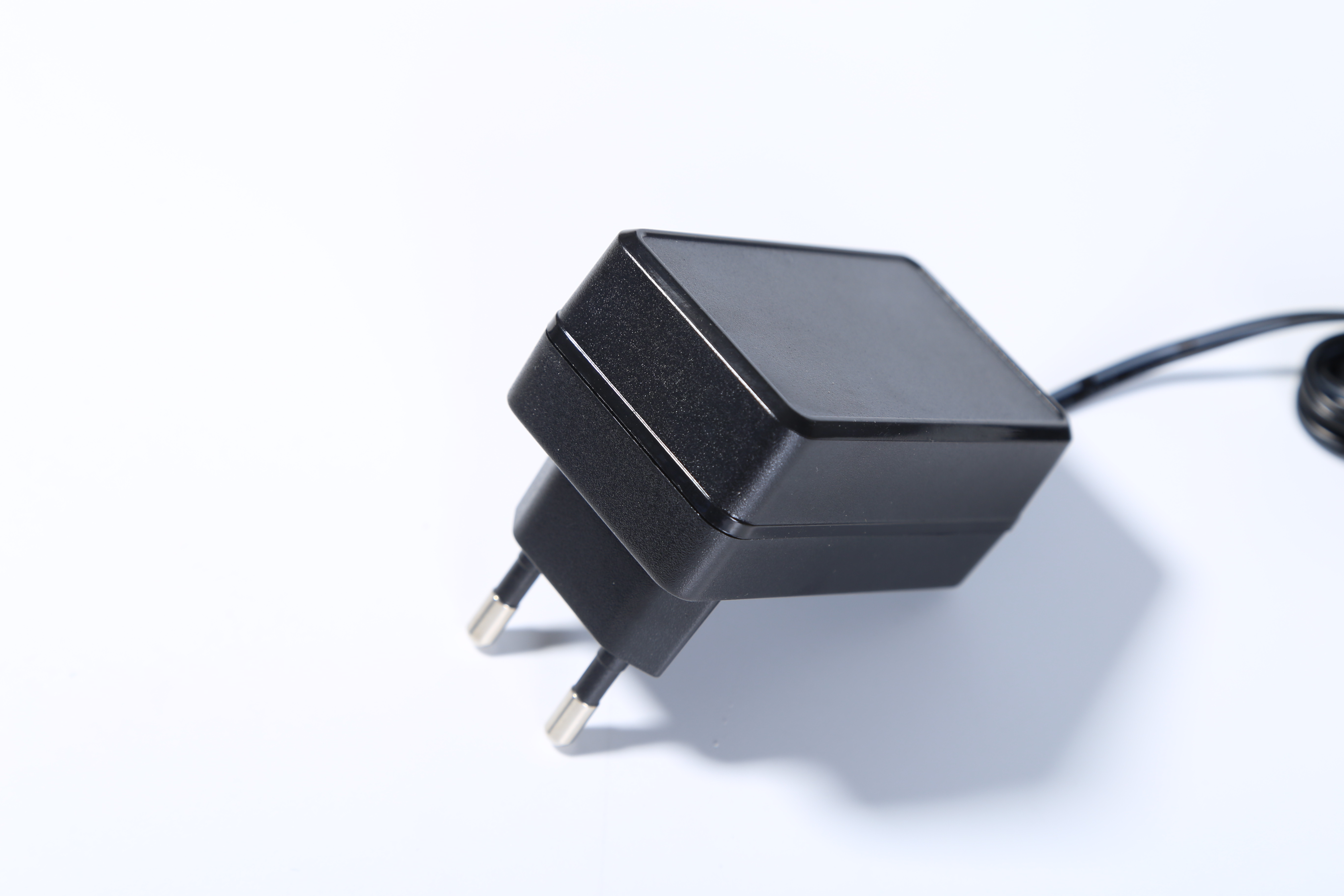 MX24W系列26v1a歐規(guī)電源適配器 ce認證