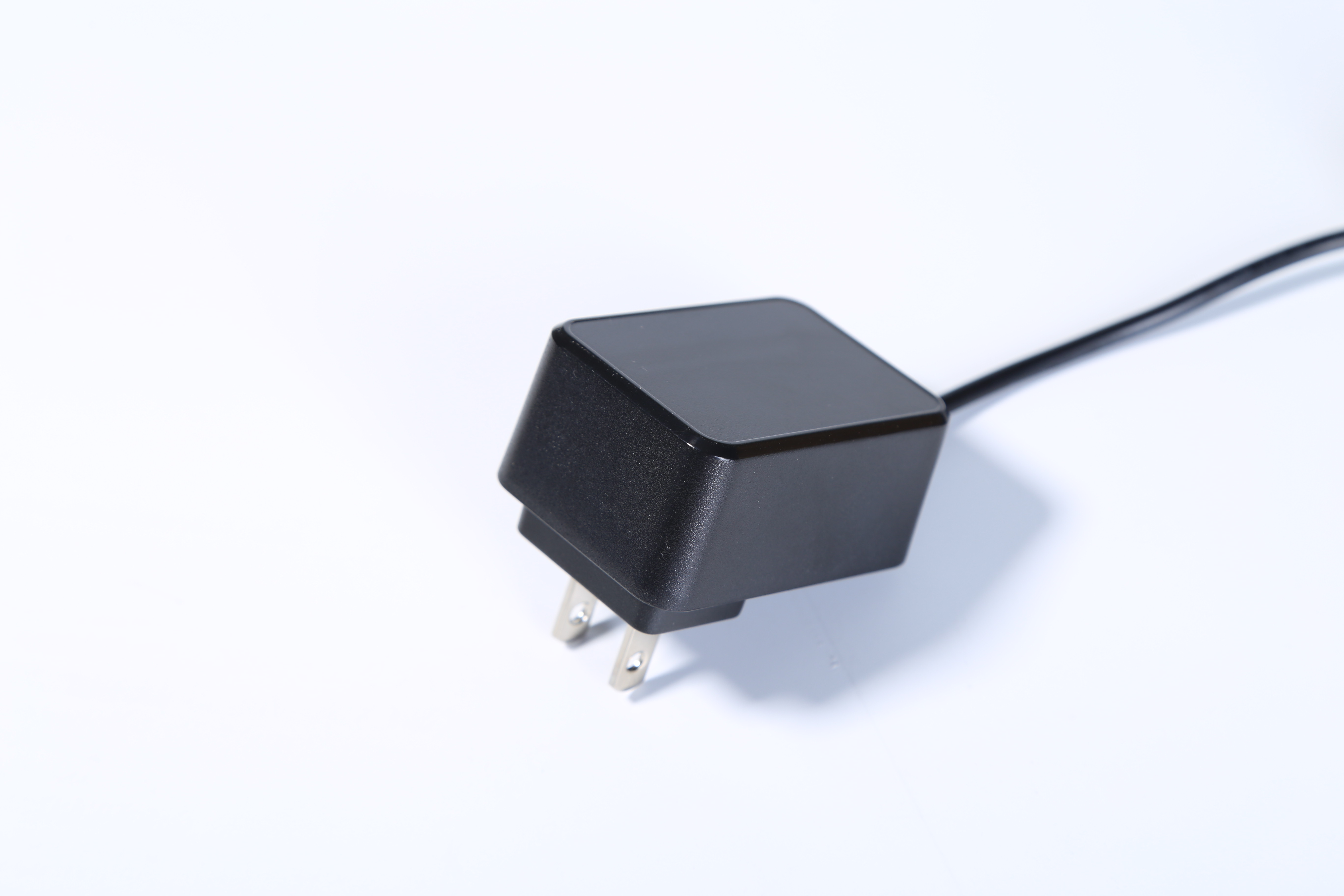 14V1A 13.5V1A充電器過UL KC BS PSE 認(rèn)證