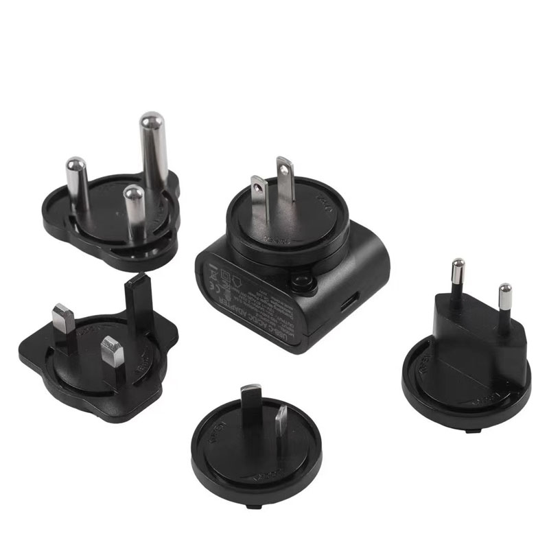 30WPD快充 CE FCC KC KCC認證  固定頭和轉(zhuǎn)換式可選