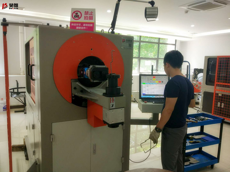 貝朗自動化設(shè)備公司-業(yè)務(wù)學習調(diào)試現(xiàn)場